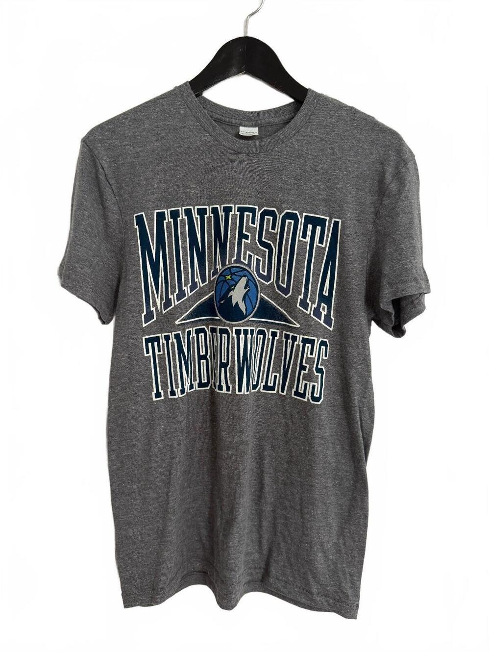 NWOT Minnesota Timberwolves T-Shirt Men's Size Small